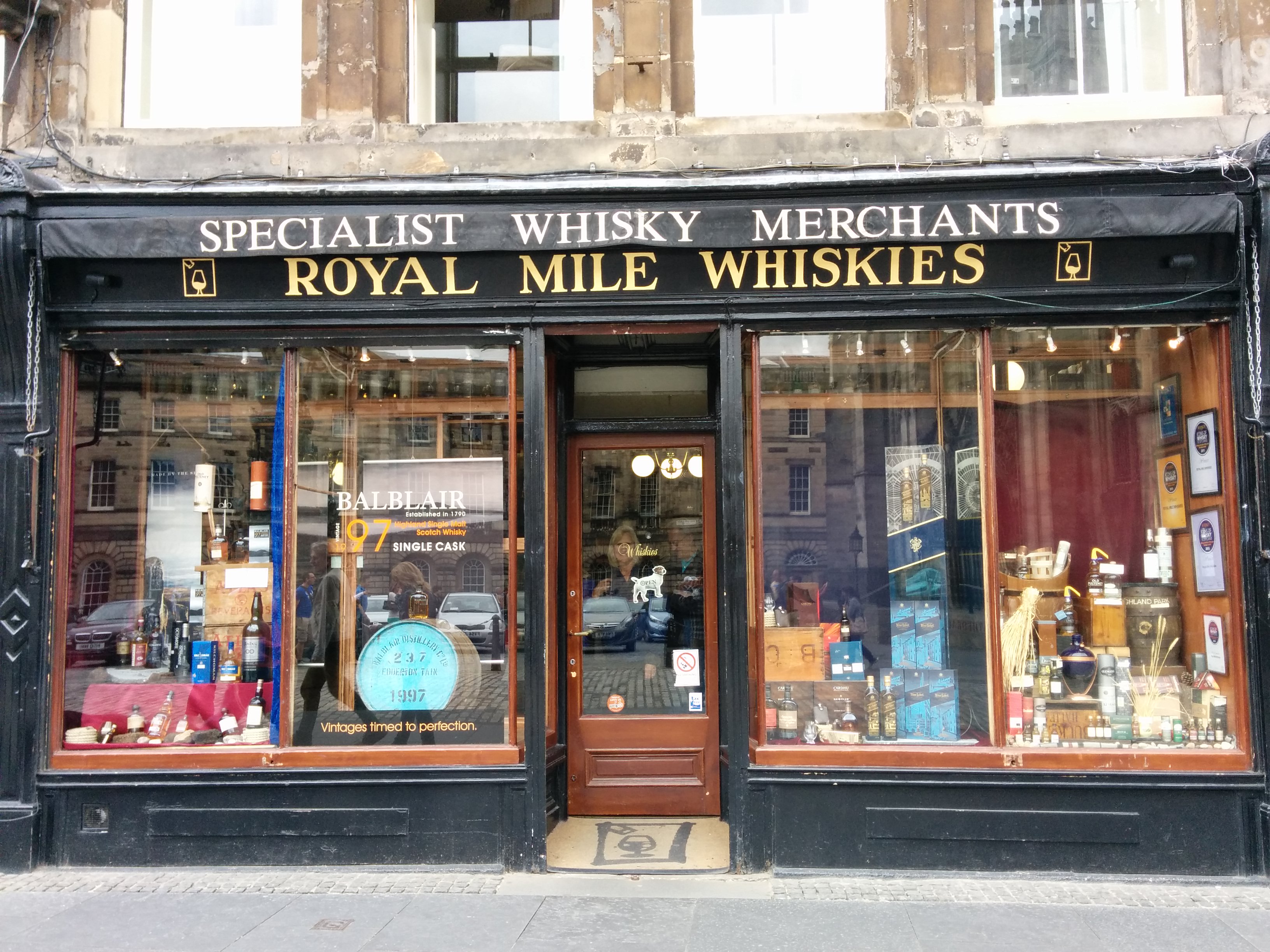On the whisky trail in Edinburgh